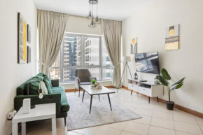 1BR Marina Diamond 1 near Sobha metro